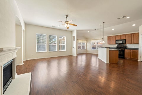 Tiny photo for 1401 Muddy Waters DR, Pflugerville, TX 78660 (MLS # 9837288)