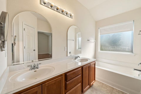 Tiny photo for 1401 Muddy Waters DR, Pflugerville, TX 78660 (MLS # 9837288)