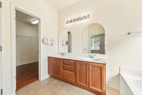 Tiny photo for 1401 Muddy Waters DR, Pflugerville, TX 78660 (MLS # 9837288)
