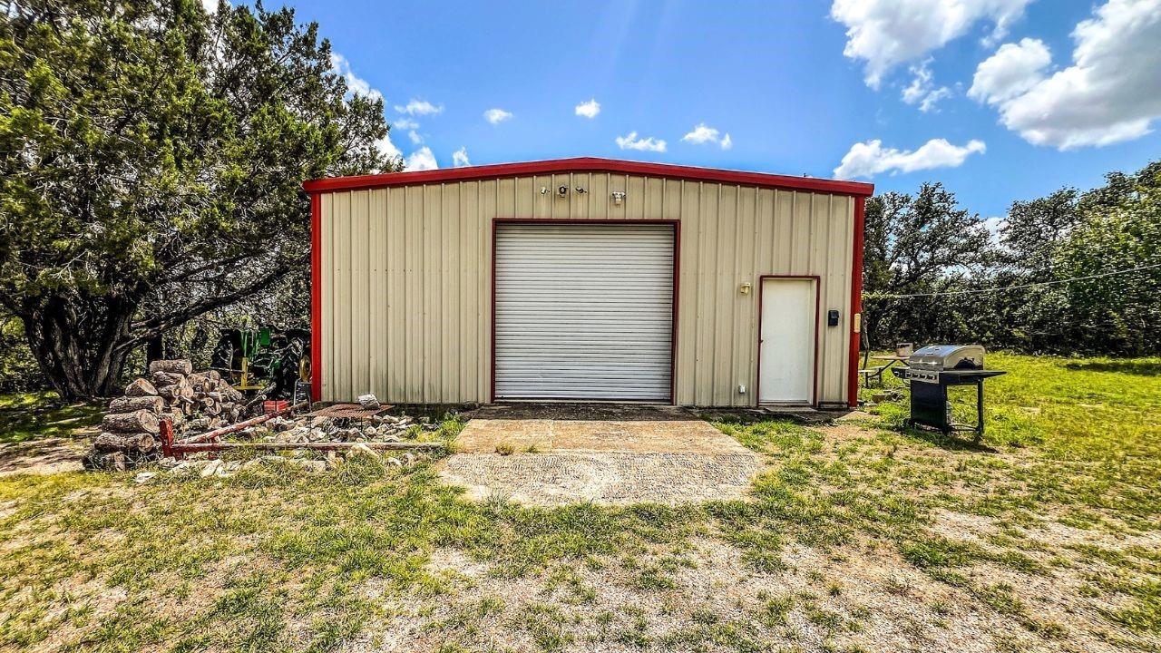 1220 County Road 225