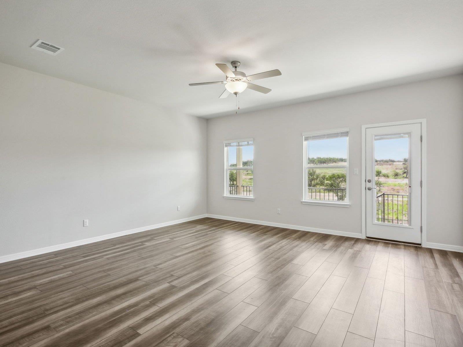 120 Woodbrook DR