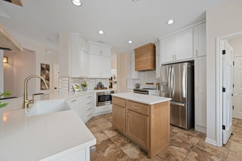 7008 Cool Canyon CV Round Rock TX 78681