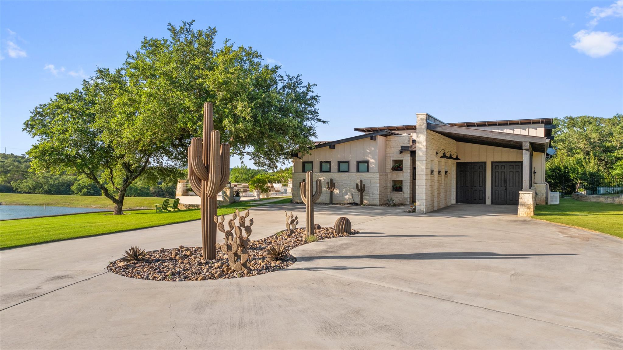 101 Rolling Hills RD