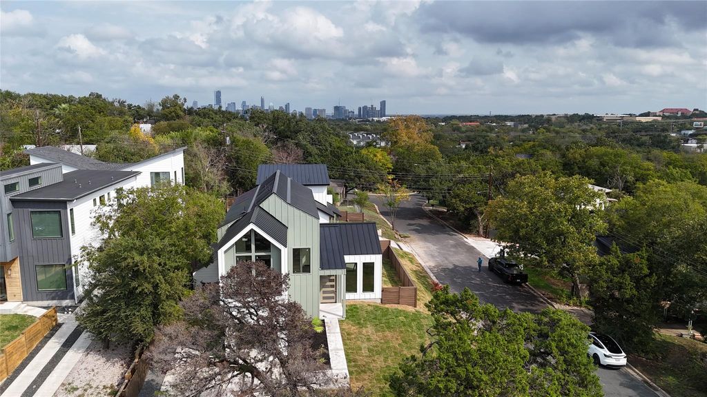 Photo of 400 Post Road DR, Austin, TX 78704 (MLS # 9306794)
