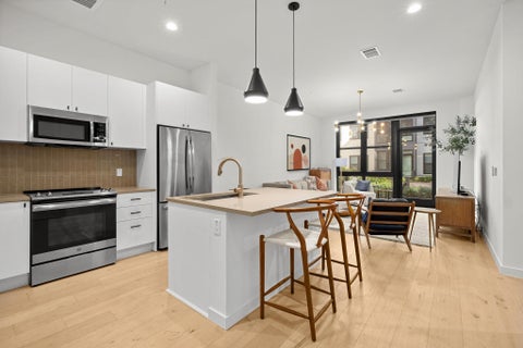Tiny photo for 800 Embassy DR #124, Austin, TX 78702 (MLS # 3988588)
