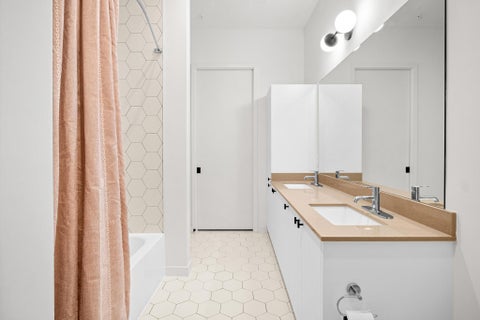 Tiny photo for 800 Embassy DR #124, Austin, TX 78702 (MLS # 3988588)