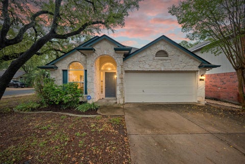 Photo of 2931 Cohoba DR, Austin, TX 78748 (MLS # 3461290)