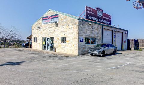 21601 & 21521 State Highway 71 W Spicewood TX 78669