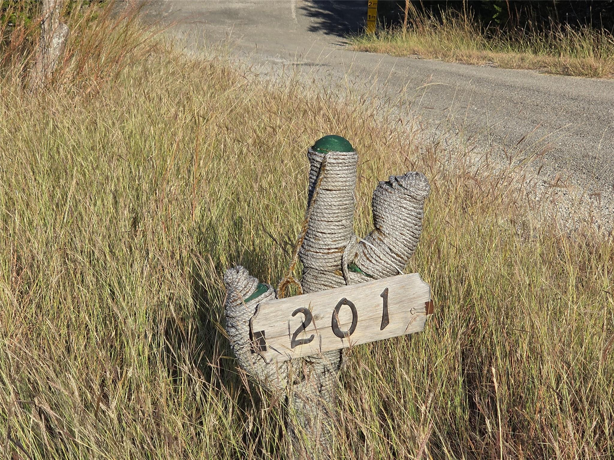 201 Sycamore Valley RD