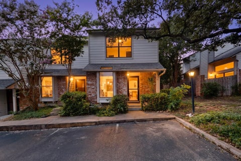 Photo of 3801 Menchaca RD #25, Austin, TX 78704 (MLS # 5101145)