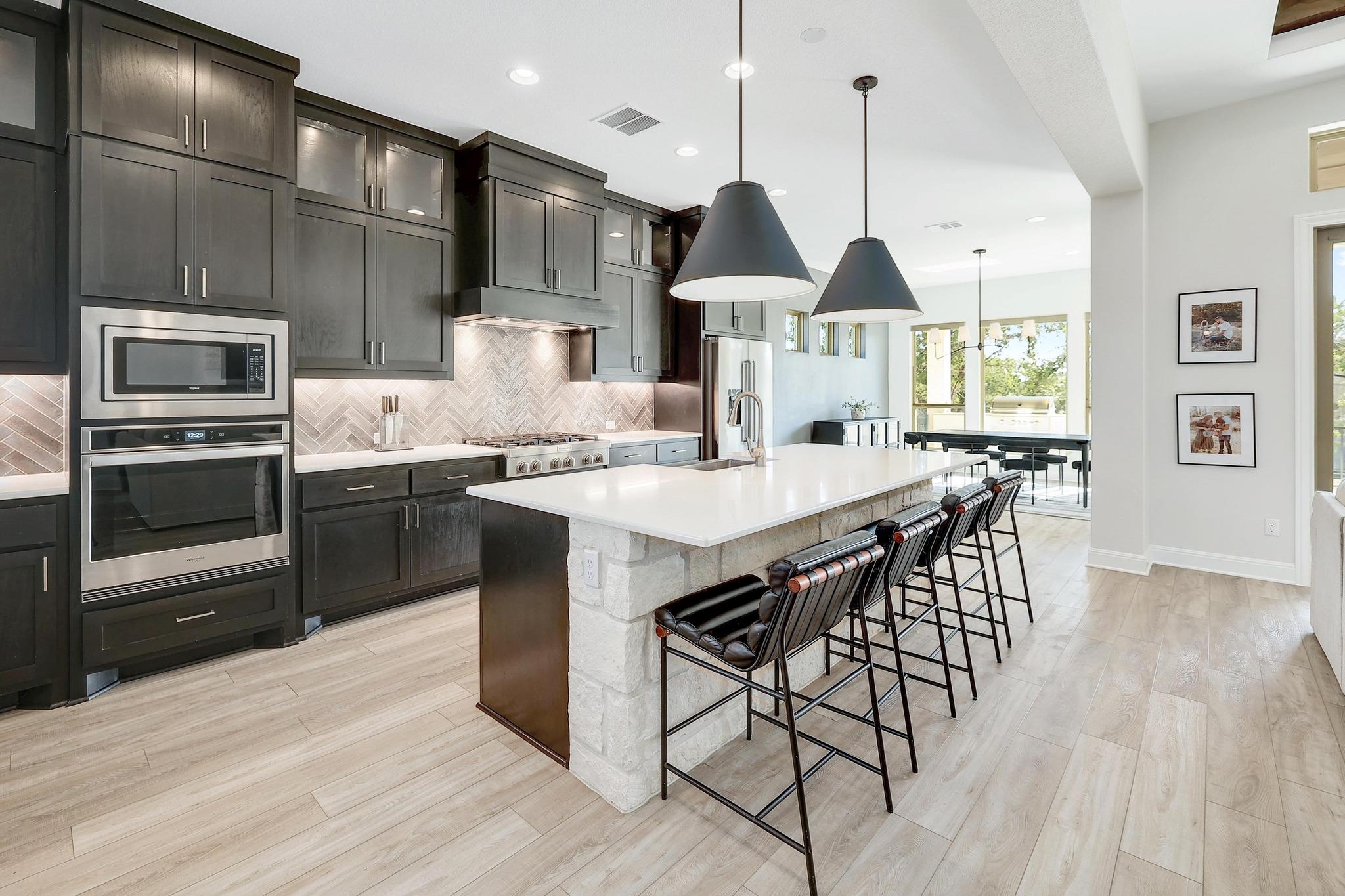 6109 Destination WAY
