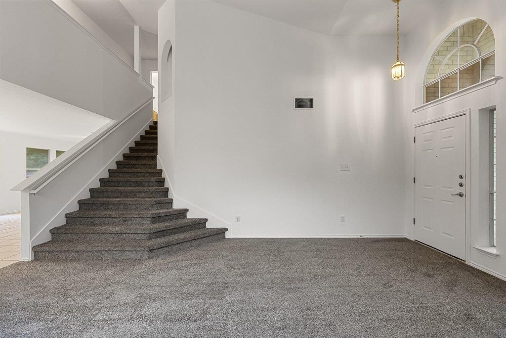 Photo of 4416 Campo Verde DR, Austin, TX 78749 (MLS # 1113677)