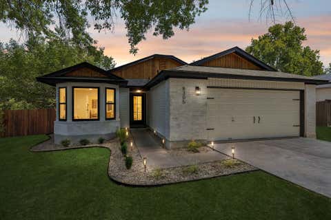 Photo of 8305 Fort Sumter RD, Austin, TX 78745 (MLS # 8092985)
