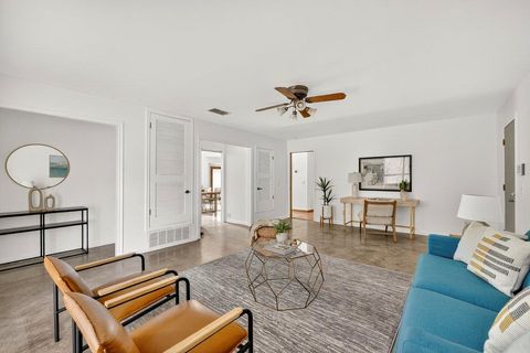 Tiny photo for 2202 Cypress PT E, Austin, TX 78746 (MLS # 9876075)