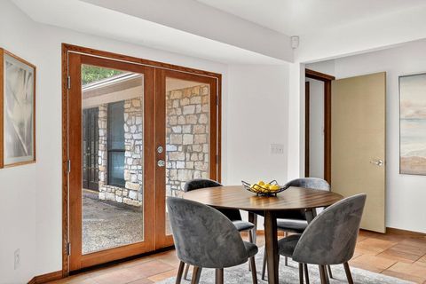 Tiny photo for 2202 Cypress PT E, Austin, TX 78746 (MLS # 9876075)