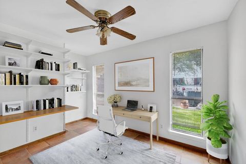 Tiny photo for 2202 Cypress PT E, Austin, TX 78746 (MLS # 9876075)