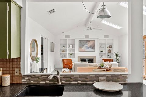 Tiny photo for 2202 Cypress PT E, Austin, TX 78746 (MLS # 9876075)