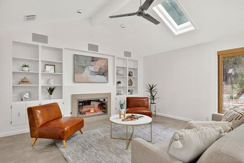 Tiny photo for 2202 Cypress PT E, Austin, TX 78746 (MLS # 9876075)