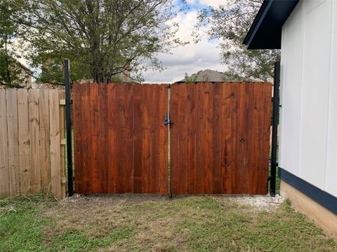 Tiny photo for 7514 Uray DR, Austin, TX 78724 (MLS # 9619381)