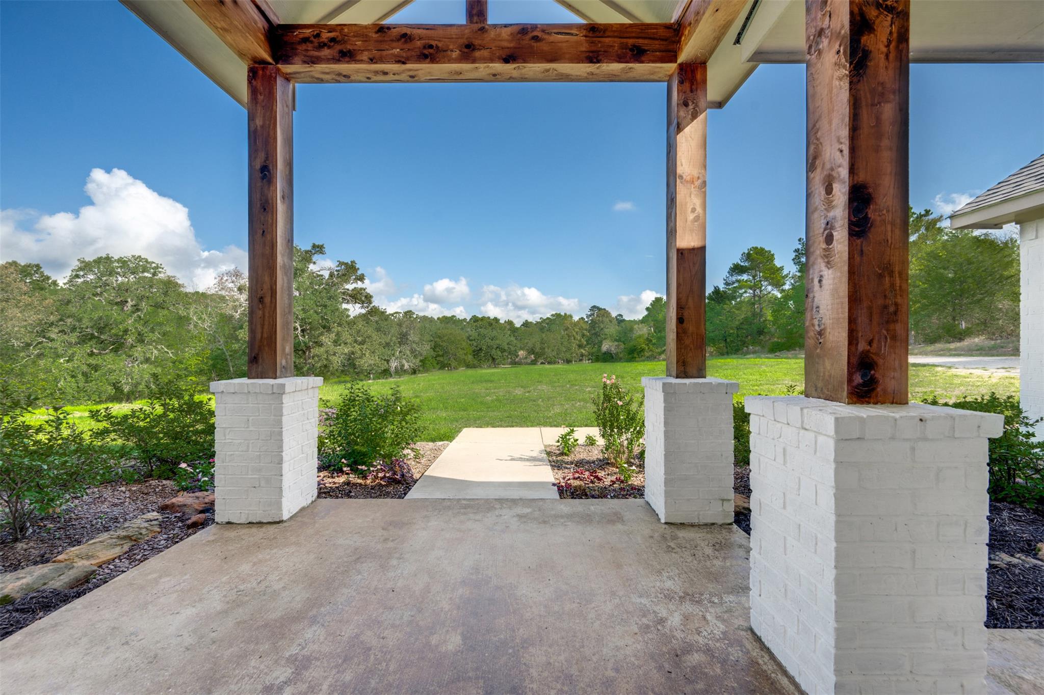 16045 County Road 1130