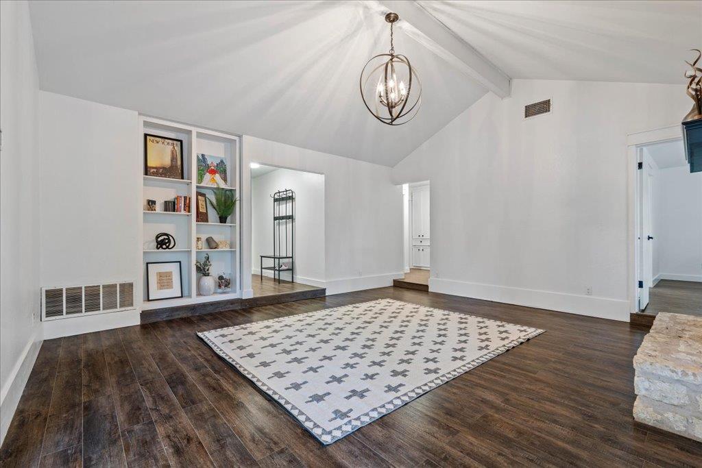 1109 Nottingham Hill RD