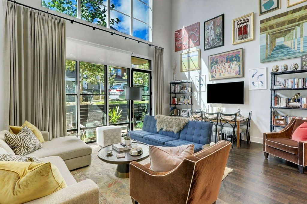 Photo for 4709 Unity CIR, Austin, TX 78731 (MLS # 4791441)