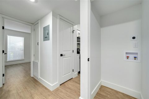 Tiny photo for 202 E 45th ST #103, Austin, TX 78751 (MLS # 1732986)