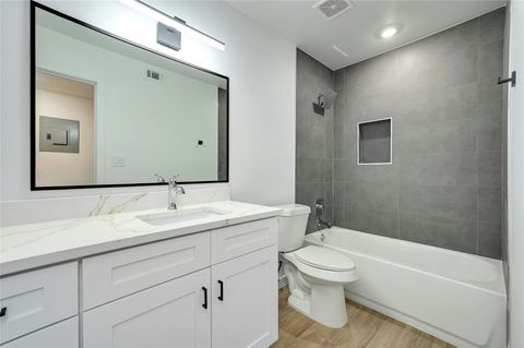 Tiny photo for 202 E 45th ST #103, Austin, TX 78751 (MLS # 1732986)
