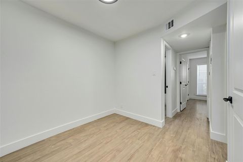 Tiny photo for 202 E 45th ST #103, Austin, TX 78751 (MLS # 1732986)