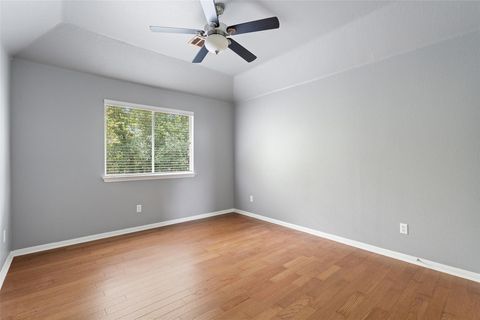 Tiny photo for 908 Golden Palomino CT, Austin, TX 78732 (MLS # 2495509)