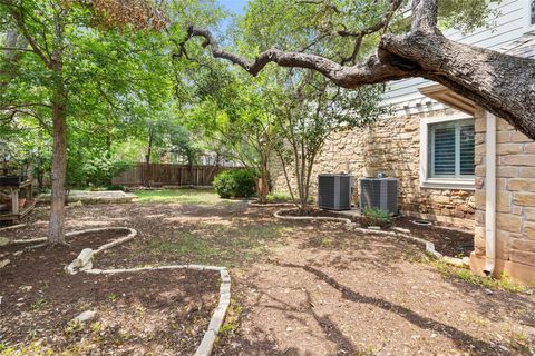 Tiny photo for 908 Golden Palomino CT, Austin, TX 78732 (MLS # 2495509)