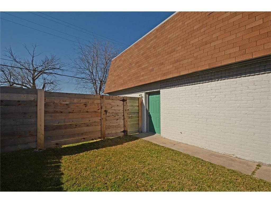 1825 Wooten Park DR 102