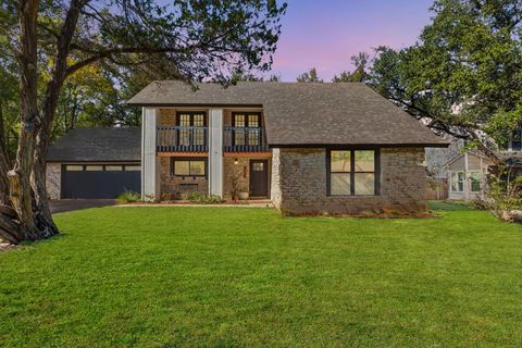 8908 Bubbling Springs TRL Austin TX 78729