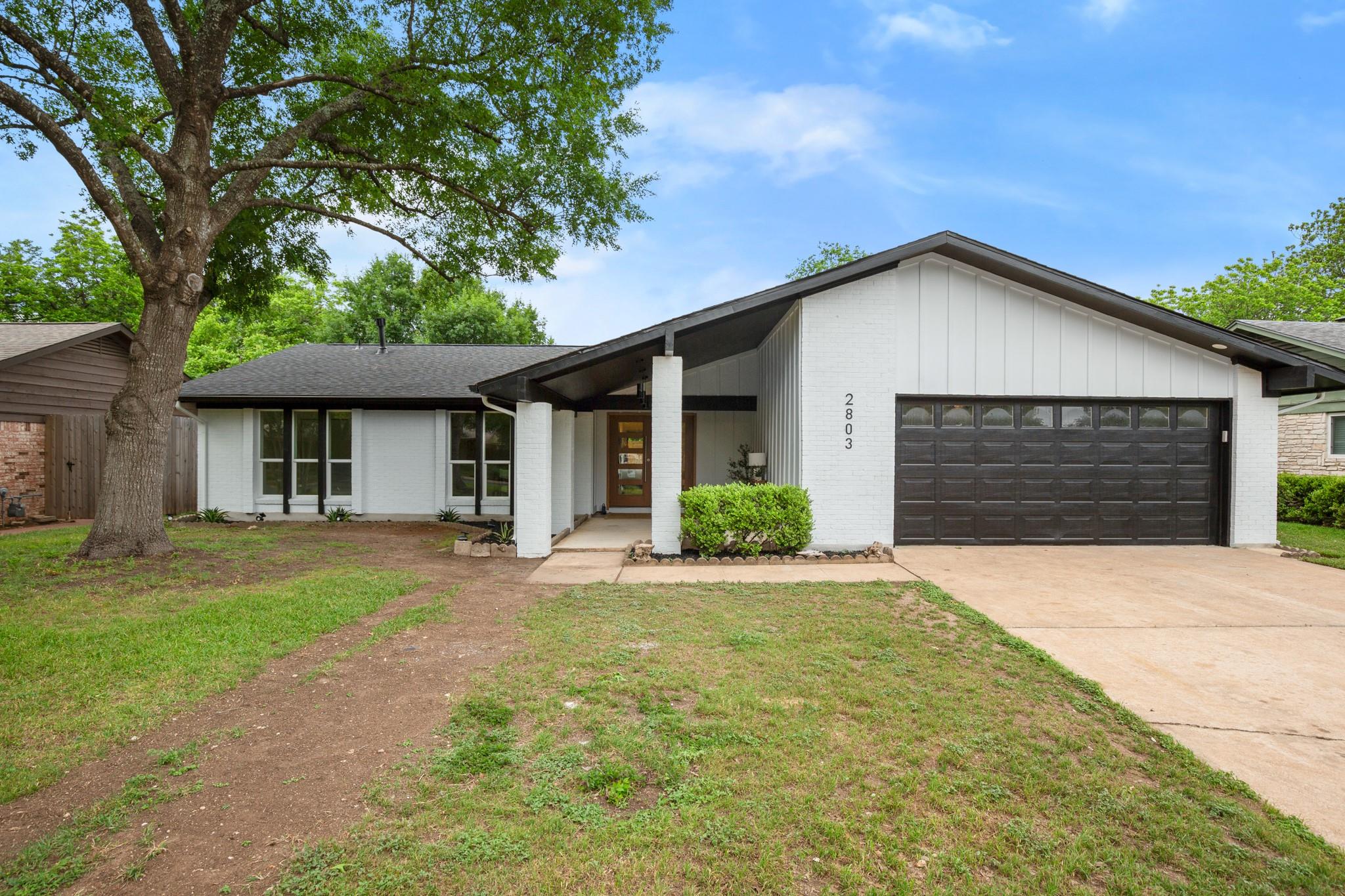 2803 Benbrook DR