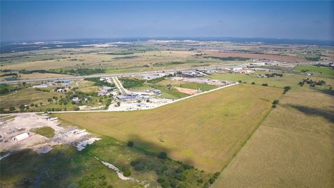 35 IH Jarrell TX 76537