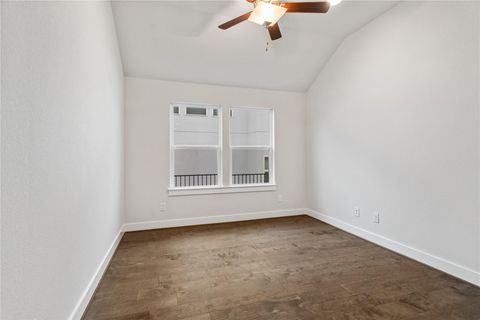 Tiny photo for 422 Sitlington LN, Austin, TX 78738 (MLS # 5152372)