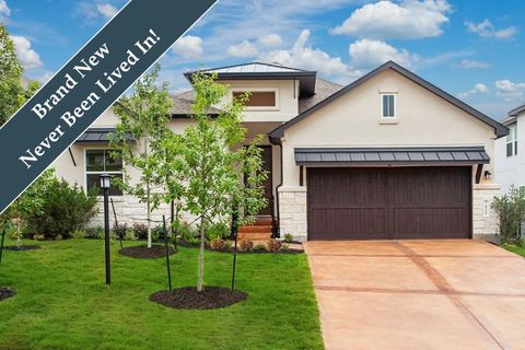 422 Sitlington LN Austin TX 78738