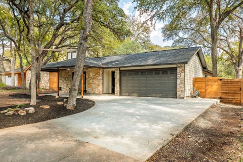 Photo of 8909 Texas Sun DR, Austin, TX 78748 (MLS # 5052030)