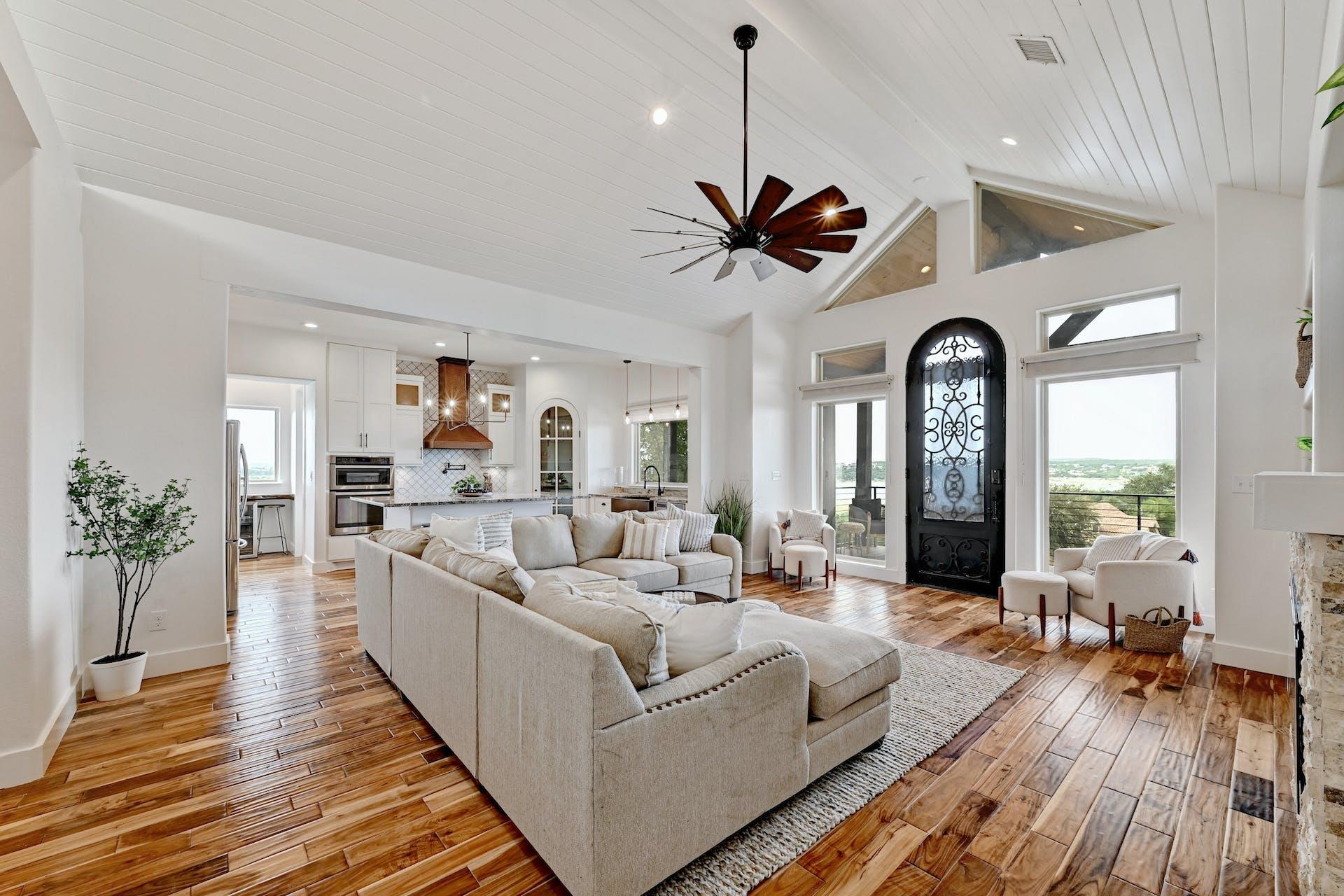 3005 Constitution SQ