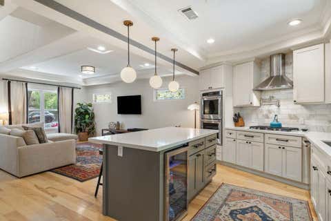Tiny photo for 1006 Avondale RD, Austin, TX 78704 (MLS # 5743773)