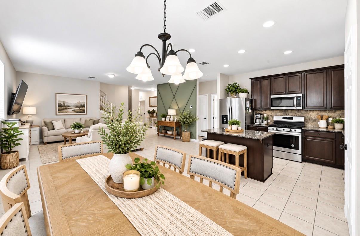 111 Bayberry CIR