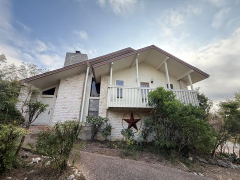 203 Blue Ridge TRL Austin TX 78746