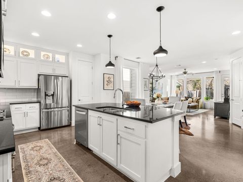 3711 Garden Villa LN A Austin TX 78704