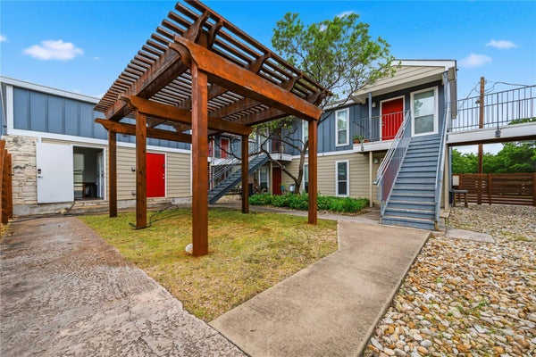 2512 DURWOOD ST APT 110, AUSTIN, TX 78704 - Image 6ba4df8d3a2b088ee45438491a90dadf/4089408339