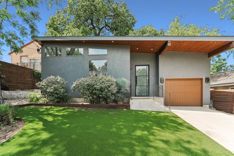Photo of 2004 Pennsylvania Ave #A, Austin, TX 78702 (MLS # 2462218)