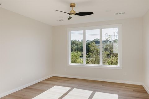 Tiny photo for 901 Redd ST, Austin, TX 78745 (MLS # 9748890)