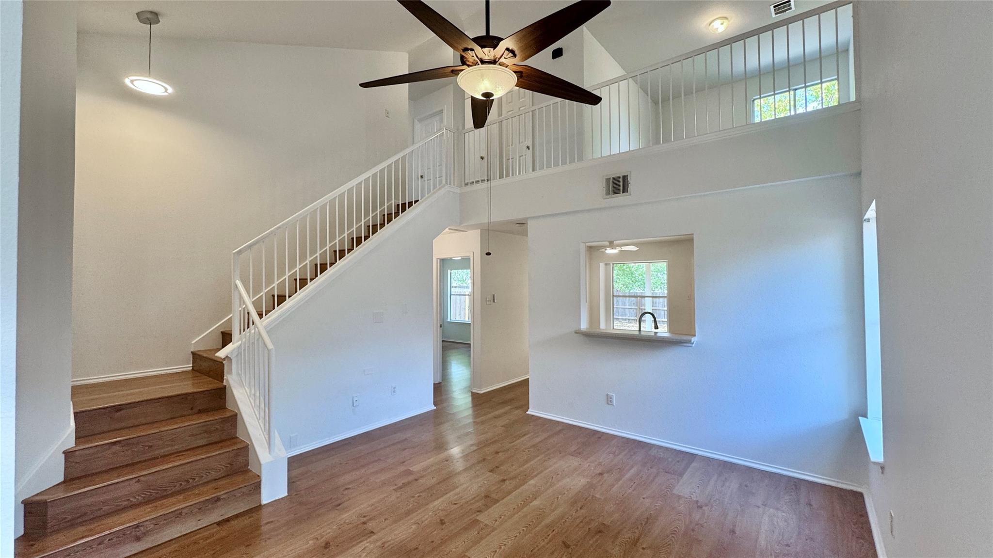 1402 Molson Lake DR