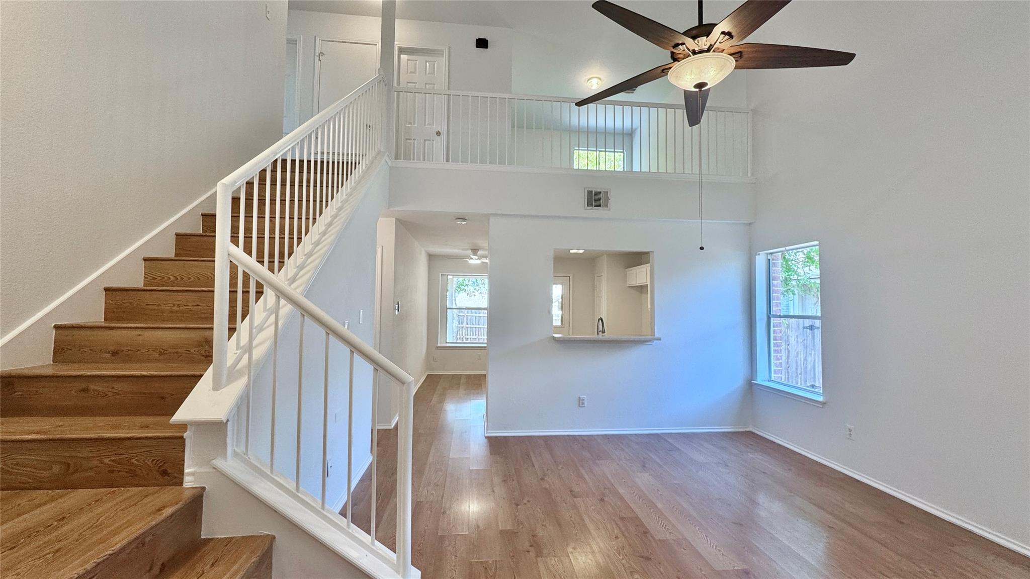 1402 Molson Lake DR