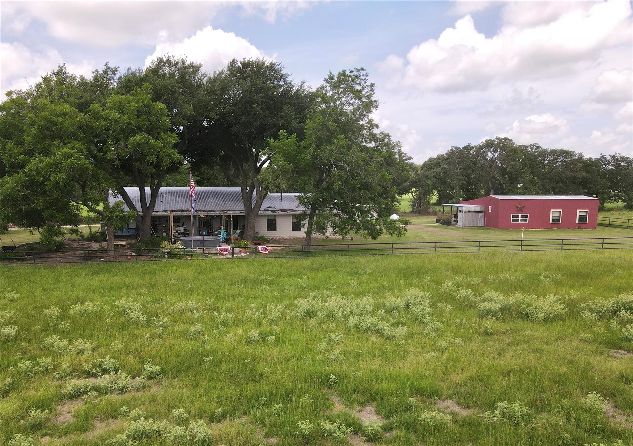 11009 HWY 77 Highway