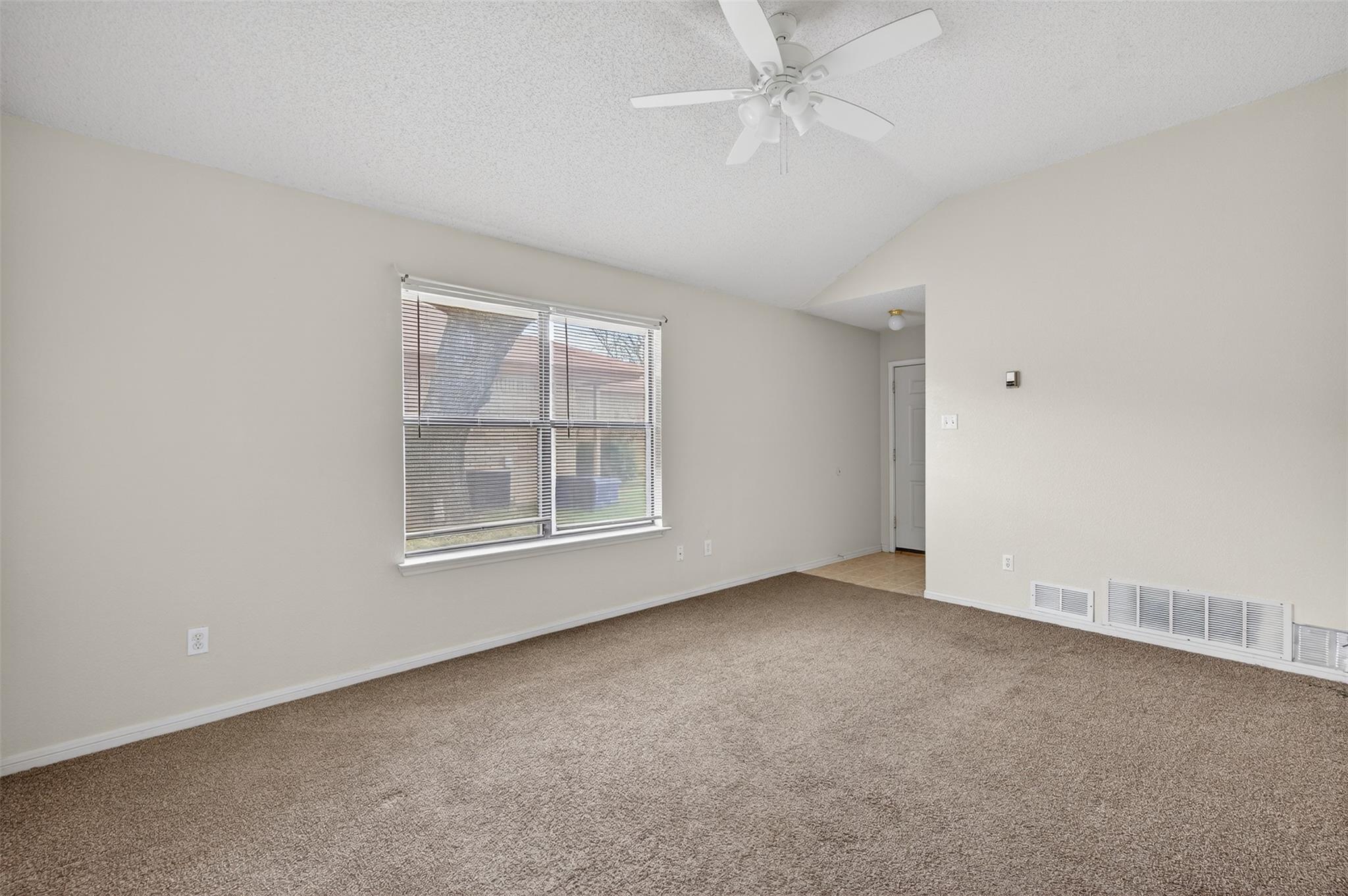 105 Northern Dove LN